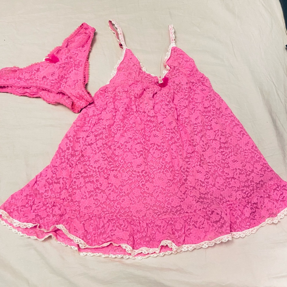 NWT Victoria Secret Lingerie Babydoll pink Size M